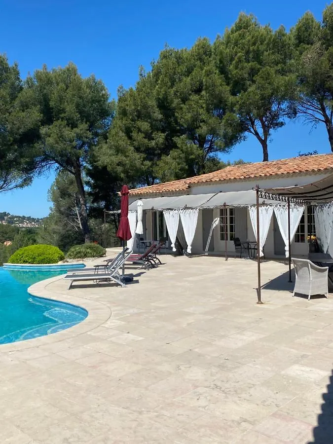 Une Pause En Provence Ле-Боссе Отель типа 